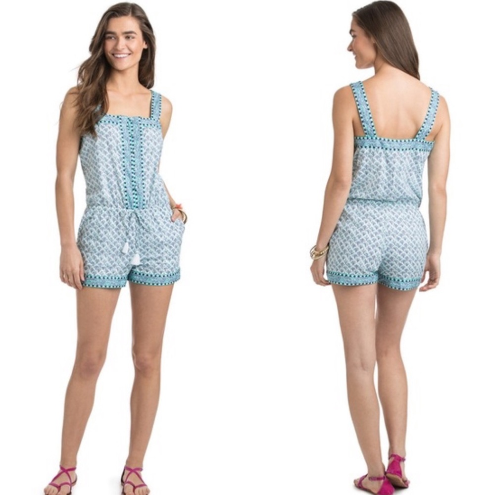 Vineyard Vines NWT romper size Small